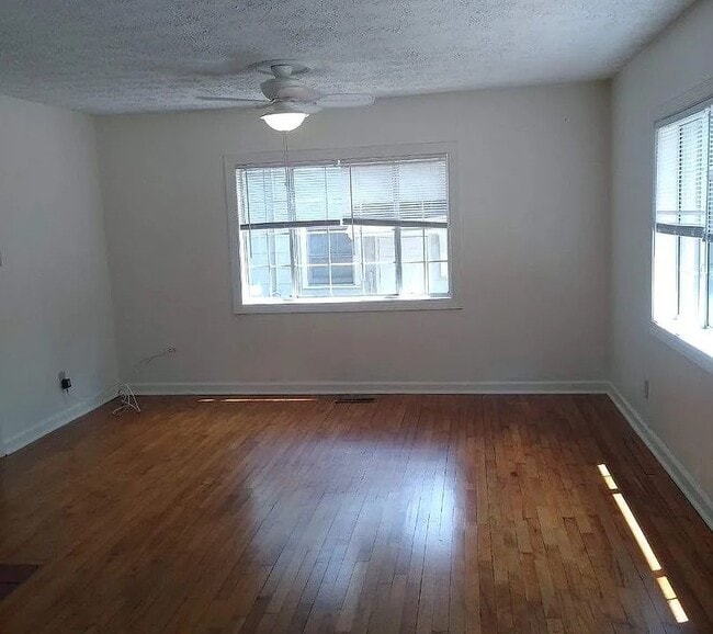 Photo - 815 Buena Vista Dr