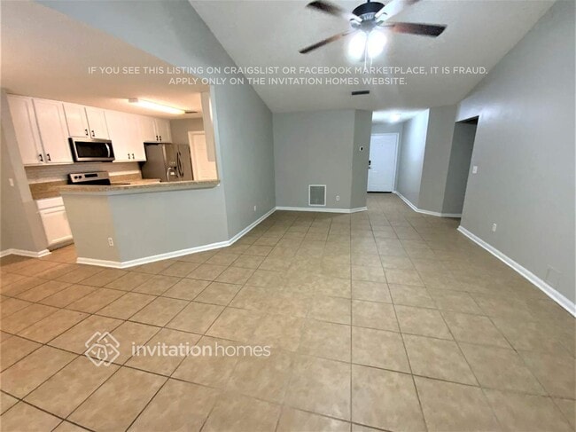 Photo - 11279 Chertsey Ln