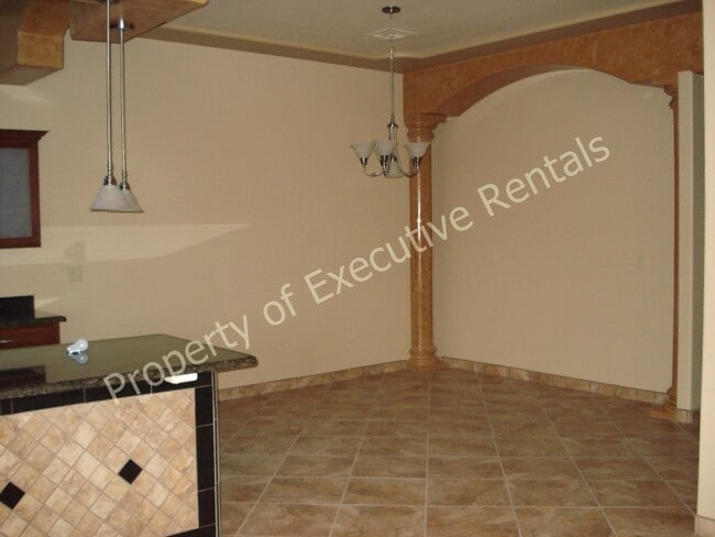 Photo - 4206 Tres Ninos Dr