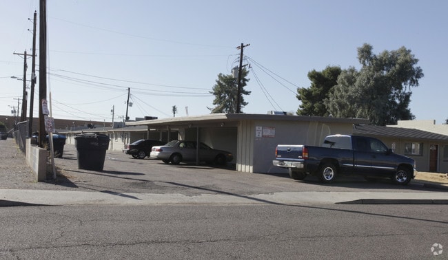 Photo - Goldcrest Apartments