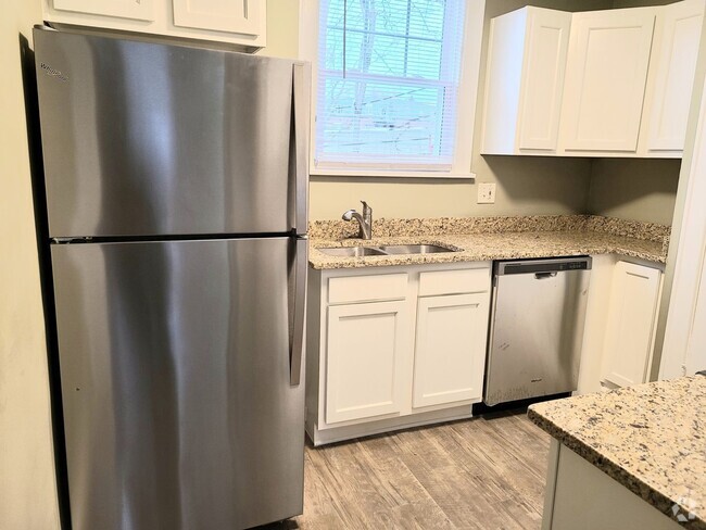 Building Photo - 24 W Tulane Rd Unit #D Rental