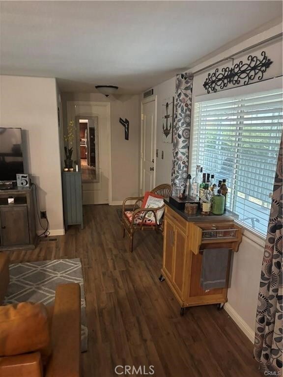 Photo - 670 Channel Way