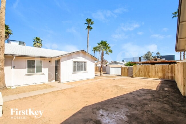 Photo - 5213 S 47th Pl