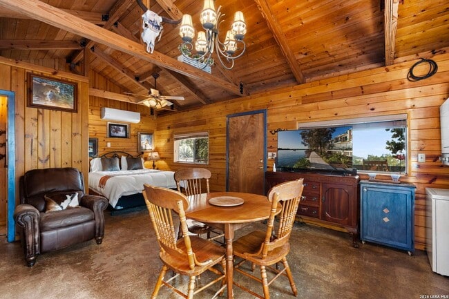 Photo - 1597 Pipe Springs Dr