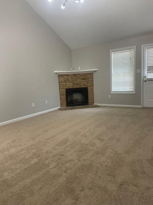 Photo - Spacious Townhome Located in Grovetown Close to Military Facilities