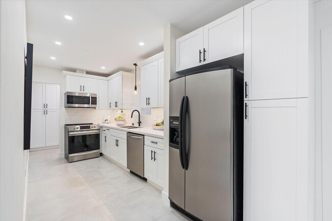 Photo - 1341 SW 10th St