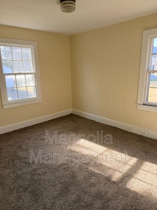 Photo - 1502 Deer Crossing Ct