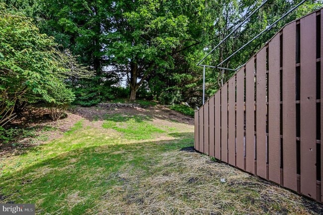 Photo - 207 Steeplechase Cir