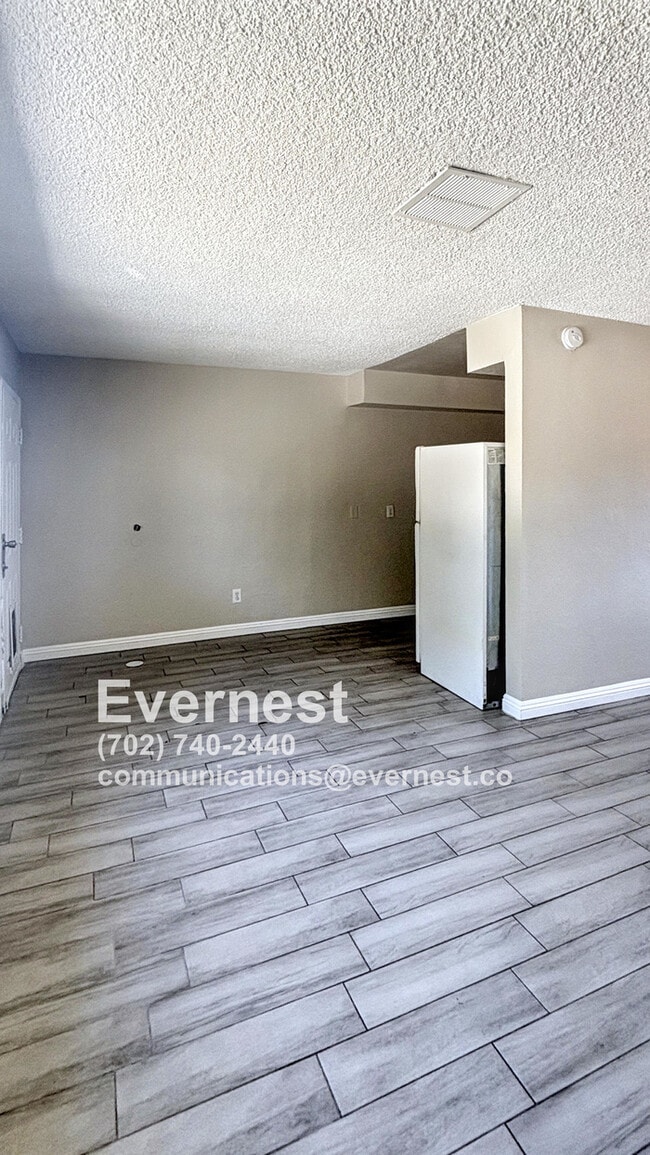 Photo - 718 W Wilson Ave Unidad 103