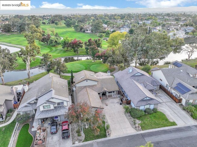 Photo - 5580 Edgeview Dr