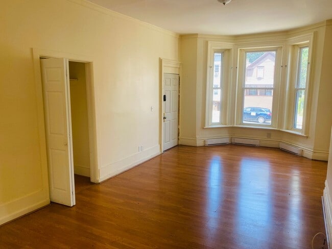 Photo - 362 Clinton Ave Apartment Unit 1st Floor