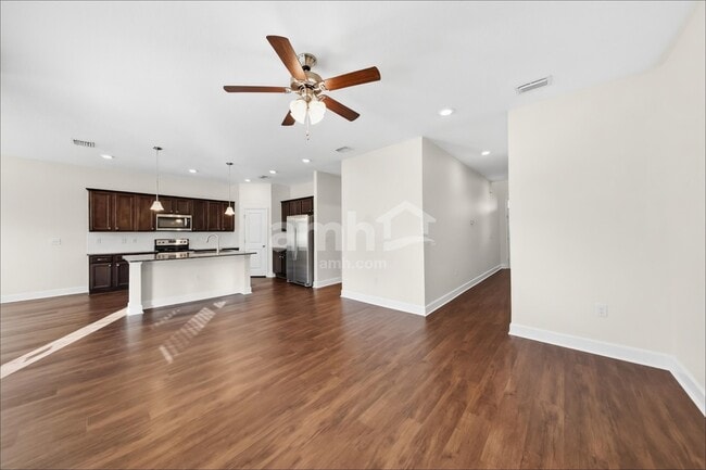 4335 Reisswood Lp