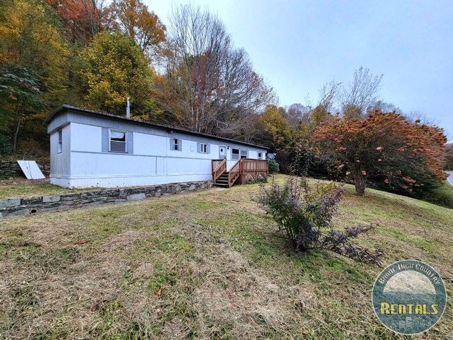 Building Photo - Cozy 2bd/1ba Home In Newland