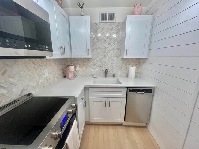 101 S Raleigh Ave Unit 427