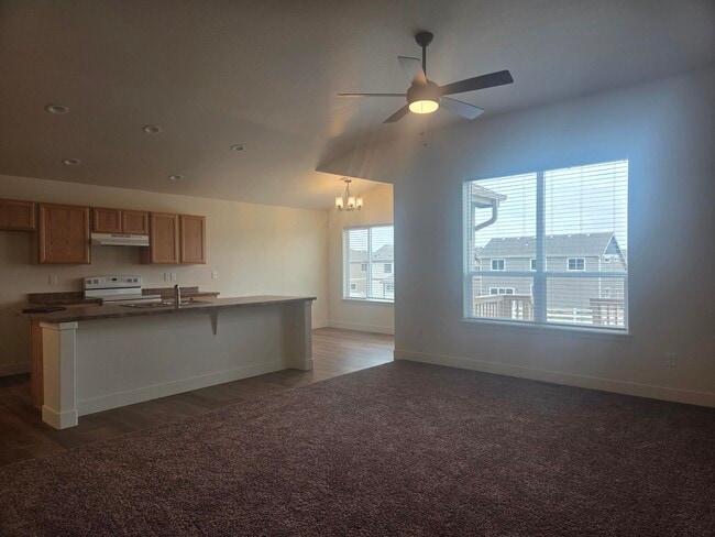 Photo - 612 87th Ave