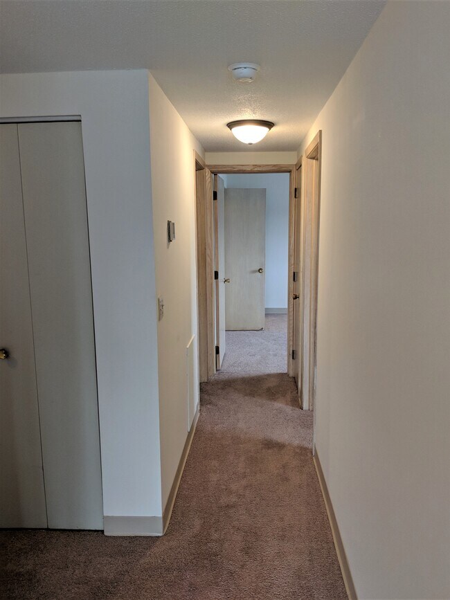 Photo - John Snell Apartments