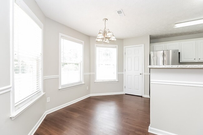 Photo - 1921 Stoney Meadow Dr