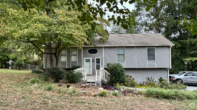 Building Photo - 521 Hollow Ct Rental