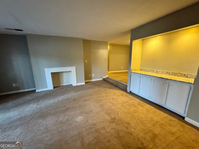 Photo - 3575 Oakvale Rd Unit 911