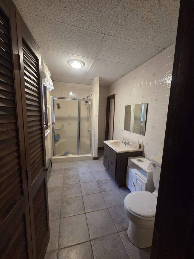 Photo - 523 Ballou St
