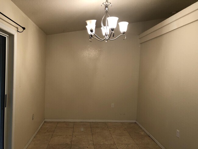 Photo - 855 NW 20th St