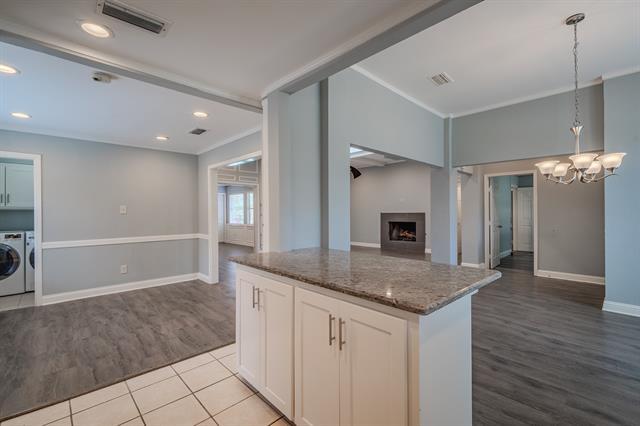 Photo - 2300 San Gabriel Dr