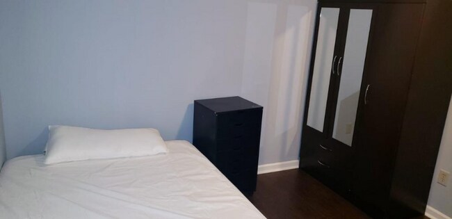 Photo - 4155 Lake Mist Dr NW