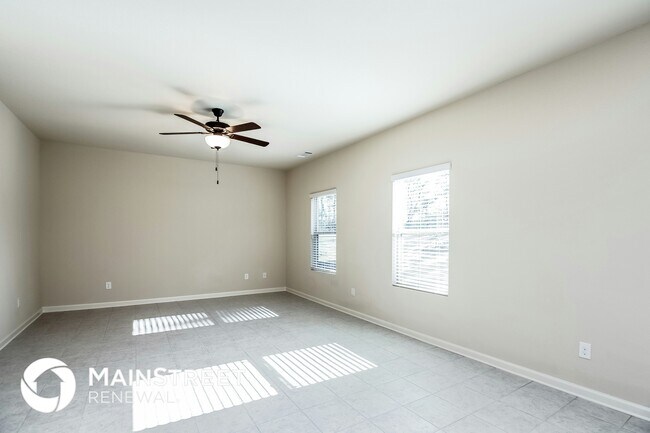 Photo - 35 Olivia Wy