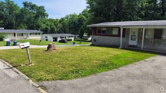 Building Photo - 10216 Green Valley Dr Rental