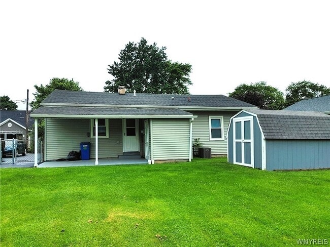 Photo - 250 N 6th St