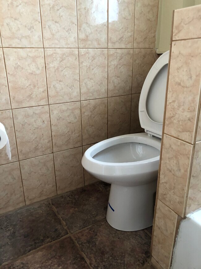 Photo - 45 Todd Pl NE