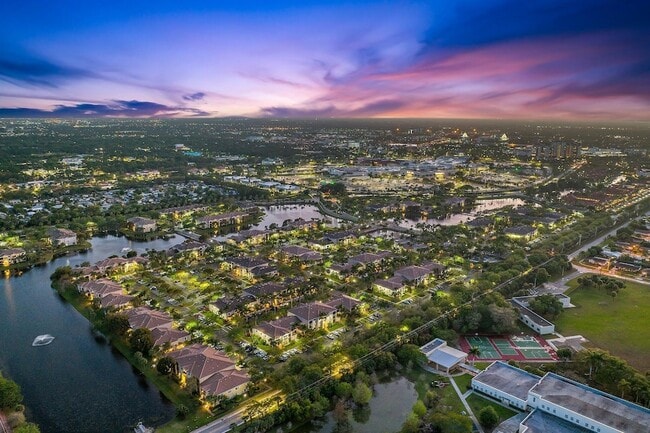 Photo - 3020 Alcazar Pl Condo Unit 202