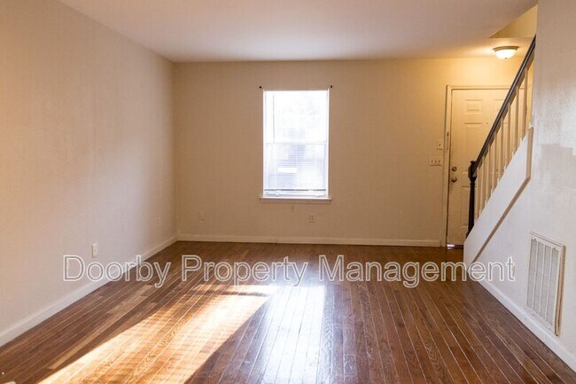 Photo - 2827 Dayton Blvd Unit 1