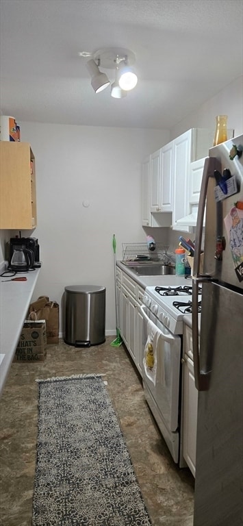 Photo - 2 Hawthorne Pl Unit 16f