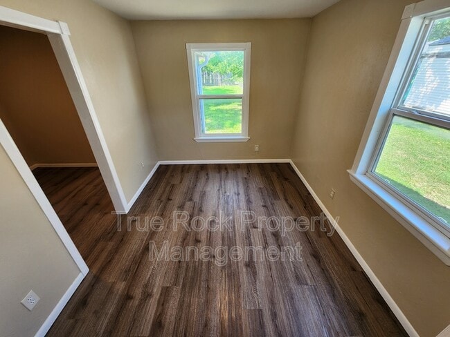 Photo - 610 W 22nd St