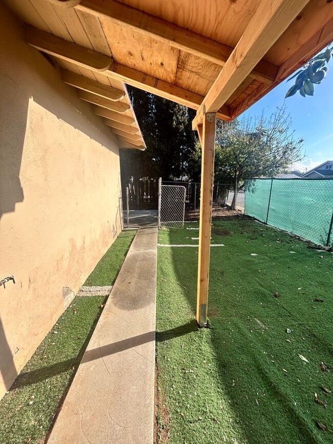 Photo - Single Story Home