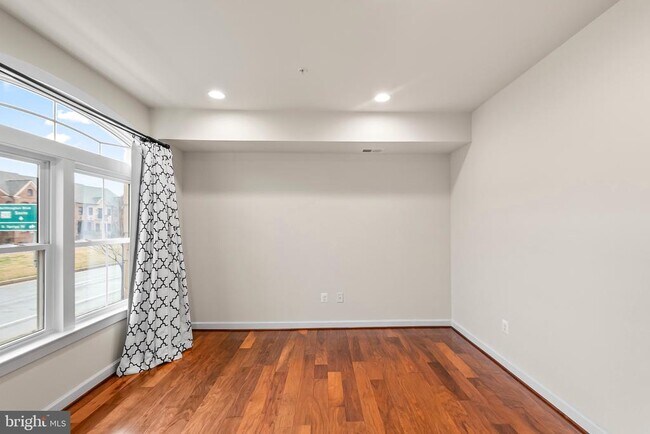 Photo - 3636 Worthington Blvd