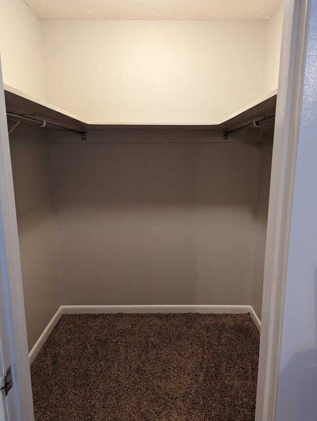 Photo - Pirate Cove Apartments 23-30