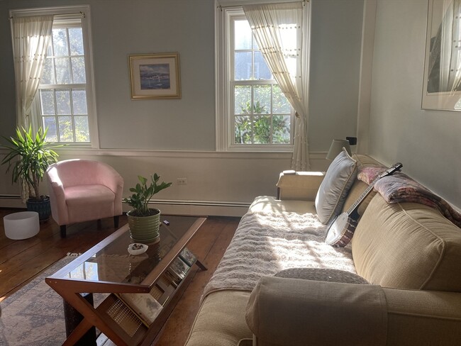 Photo - 16 Tyng St Unit 16