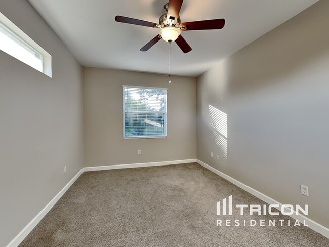 Photo - 9208 64th Ct E