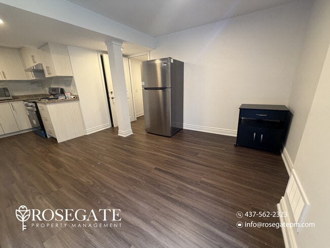 Photo - Affordable 2-Bedroom Basement Apartment with Parking – Mississauga Unit 2