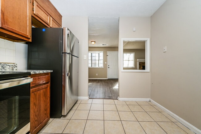 Photo - 5001 Gracehill Rd