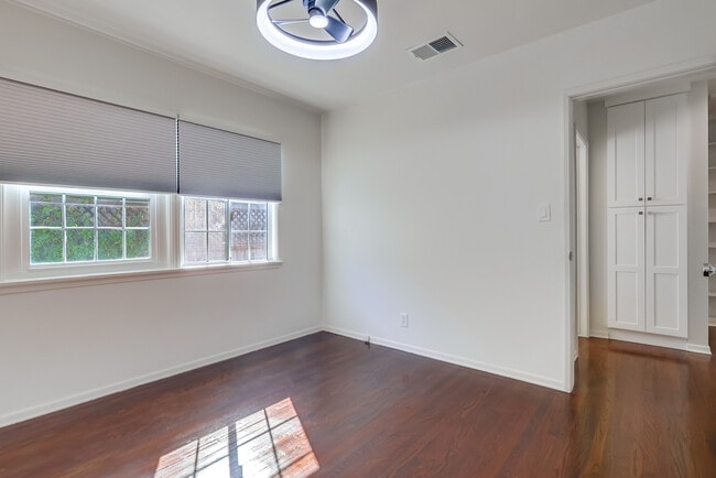 Bedroom 2 - 11690 Margate St