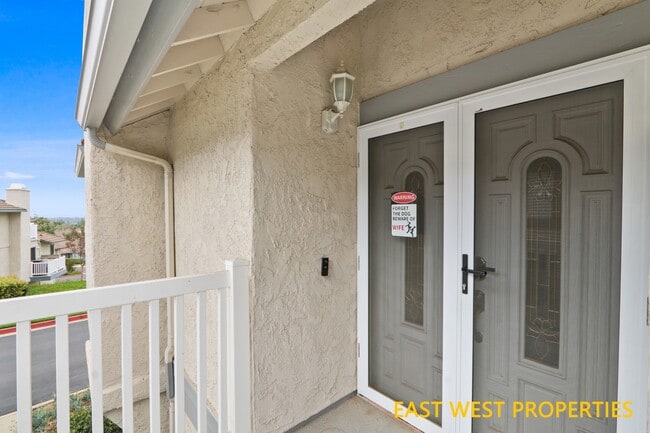 Photo - 2409 Sommerset Dr