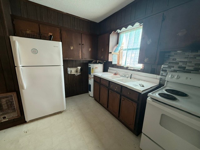33B Godwin Rd