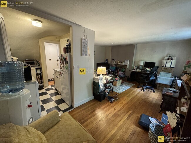 Photo - 15 Joy St Unit 1
