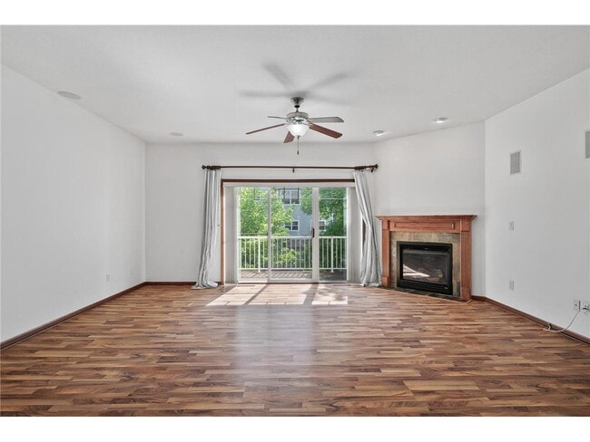 Photo - 2102 Cedar Grove Trail