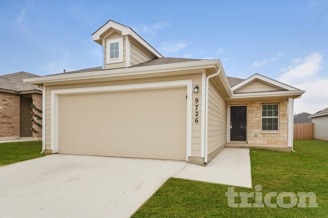 Building Photo - 9726 Marbach Gdn