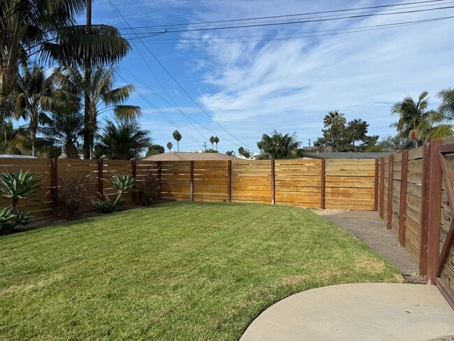 1115 Balour Dr