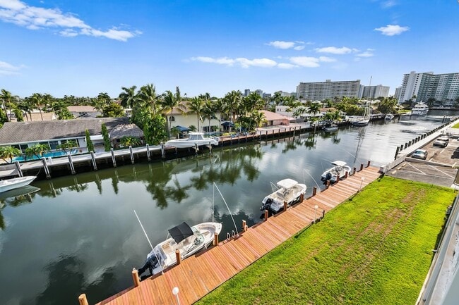 Photo - 2841 NE 33rd Ct Unidad 403